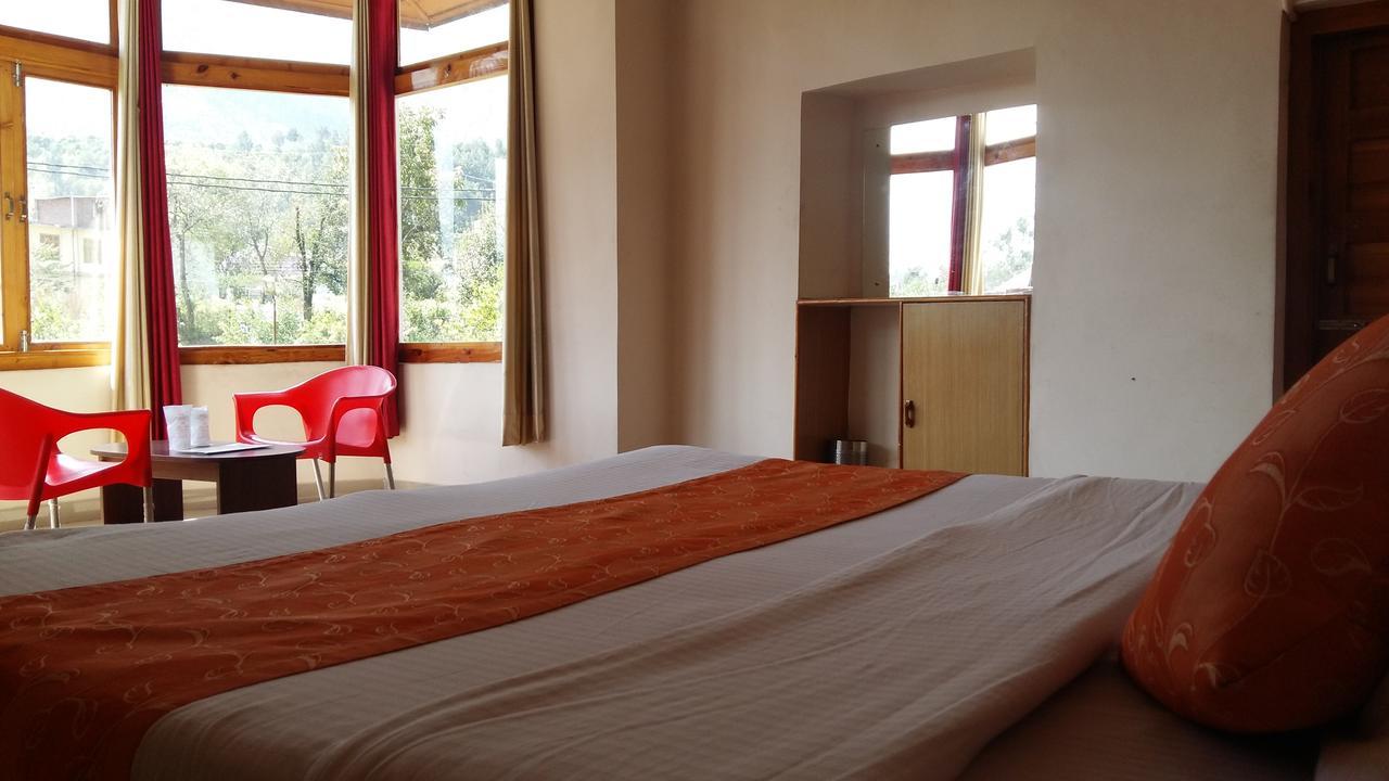 The Tara Villa Shamshi Exteriör bild