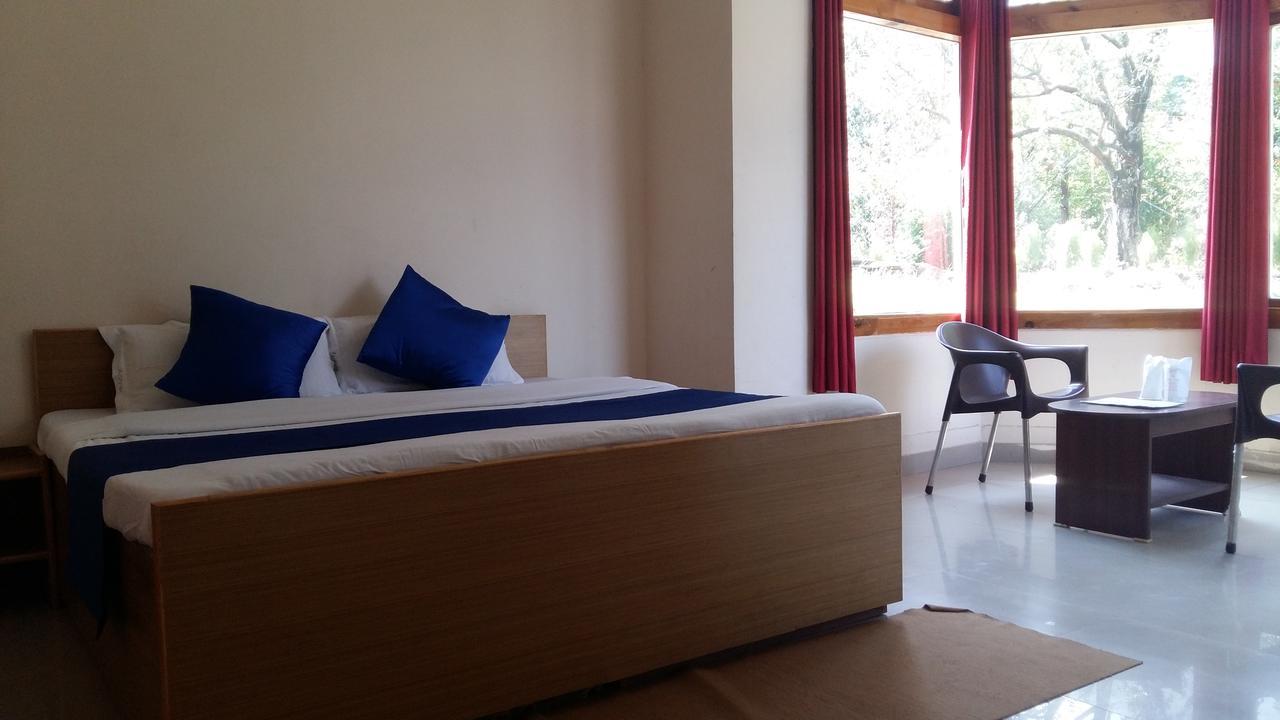 The Tara Villa Shamshi Exteriör bild